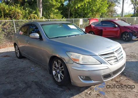2011 Hyundai Genesis 4.6 z USA, uszkodzony, nr VIN KMHGC4DF0BU139726
